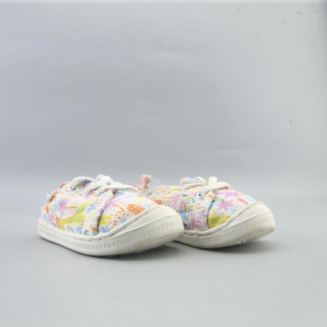 WONDER NATION MEMORY FOAM Wonder Nation kids shoe pictures