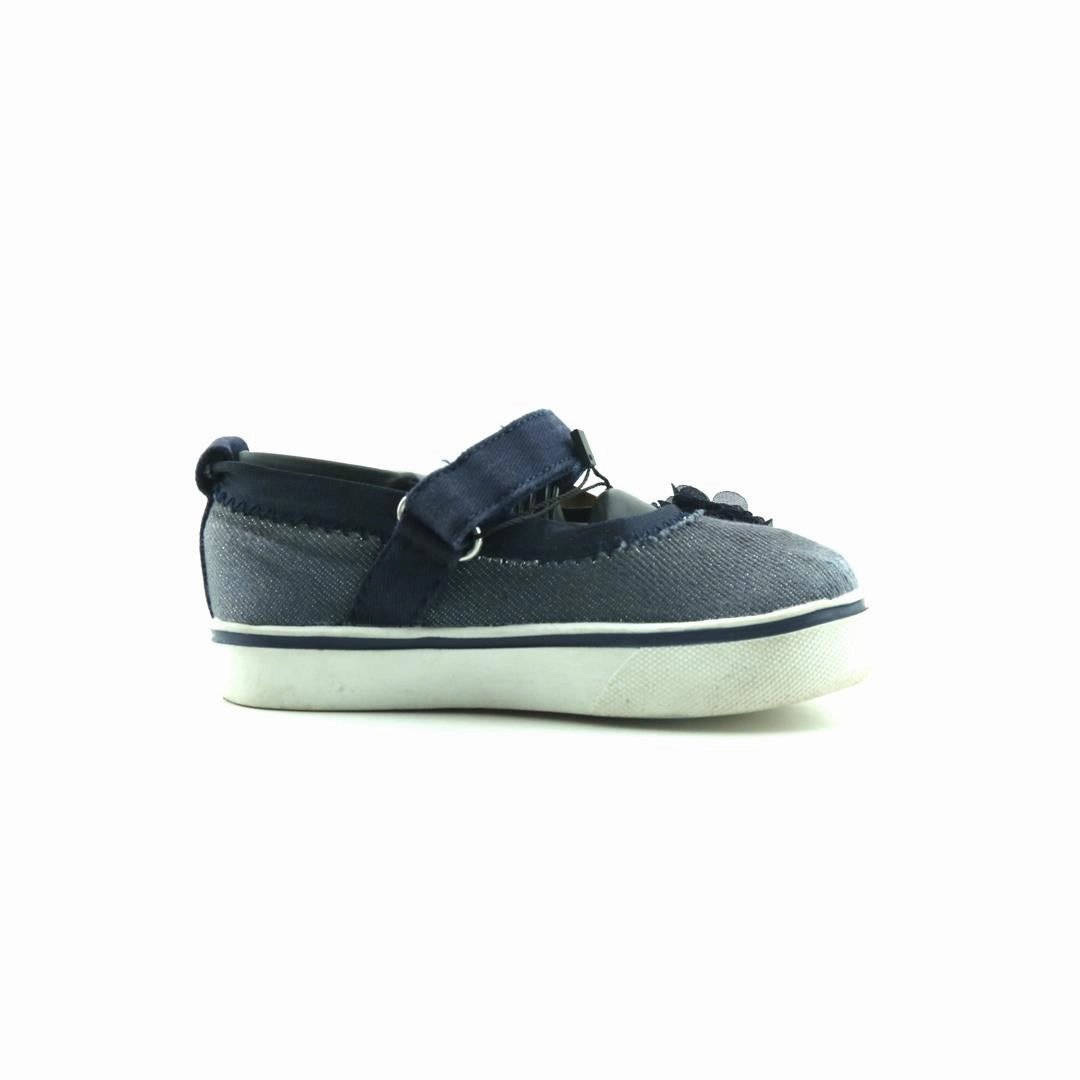 WONDER NATION MEMORY FOAM Wonder Nation kids shoe pictures