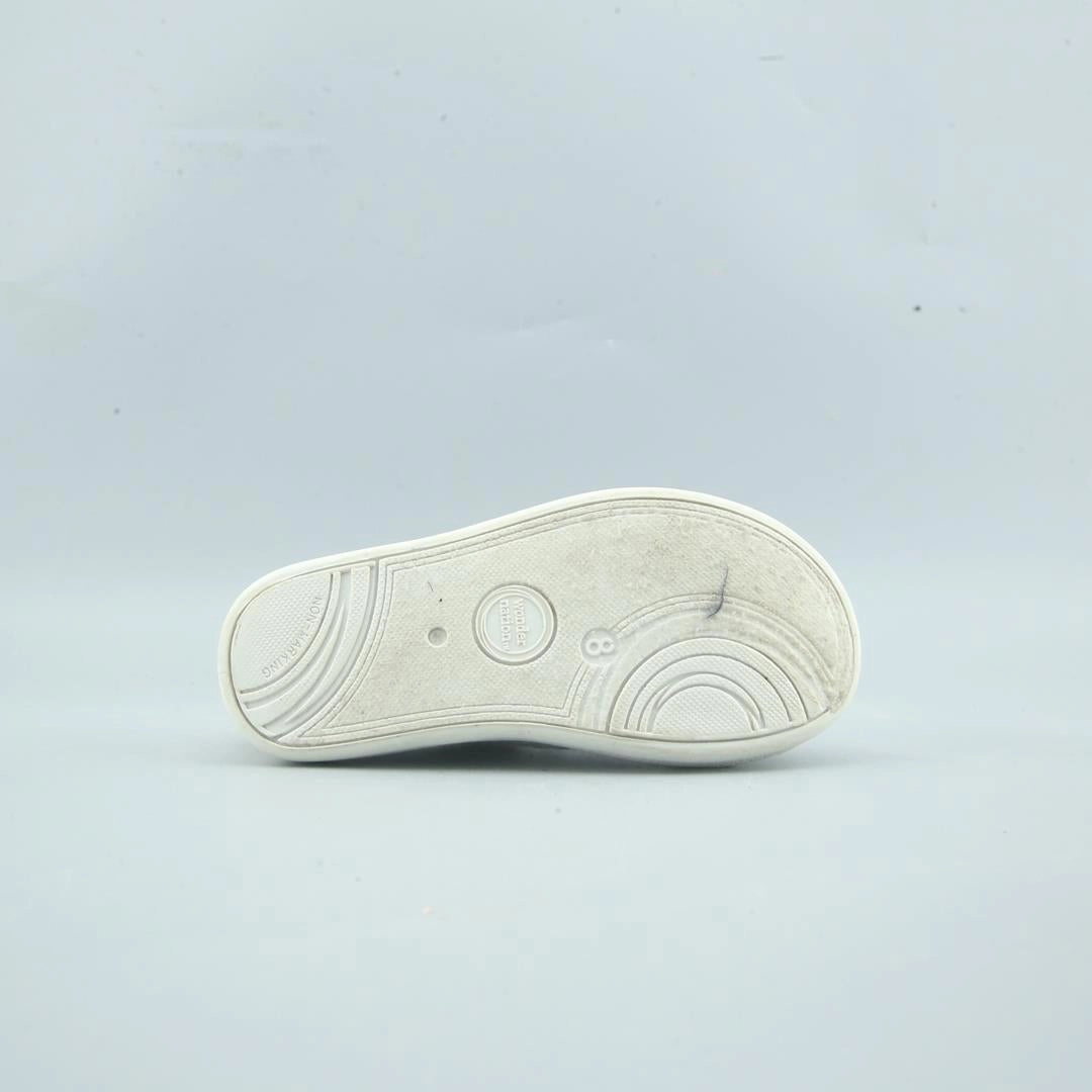 WONDER NATION MEMORY FOAM Wonder Nation kids shoe pictures
