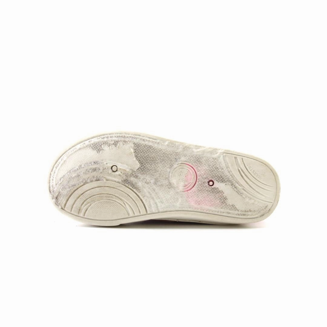 WONDER NATION MEMORY FOAM Wonder Nation kids shoe pictures