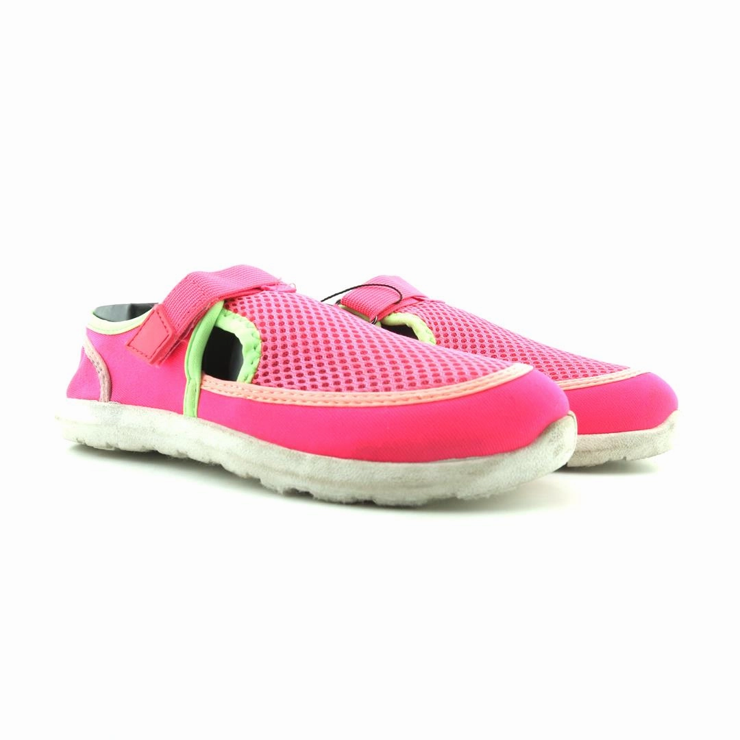 WONDER NATION MEMORY FOAM Wonder Nation kids shoe pictures