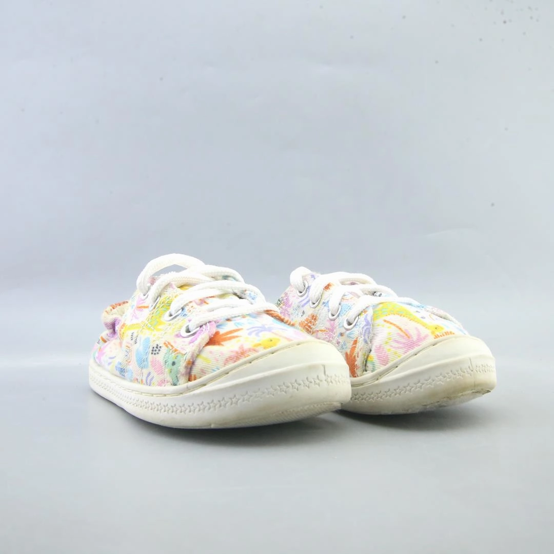 WONDER NATION MEMORY FOAM Wonder Nation kids shoe pictures