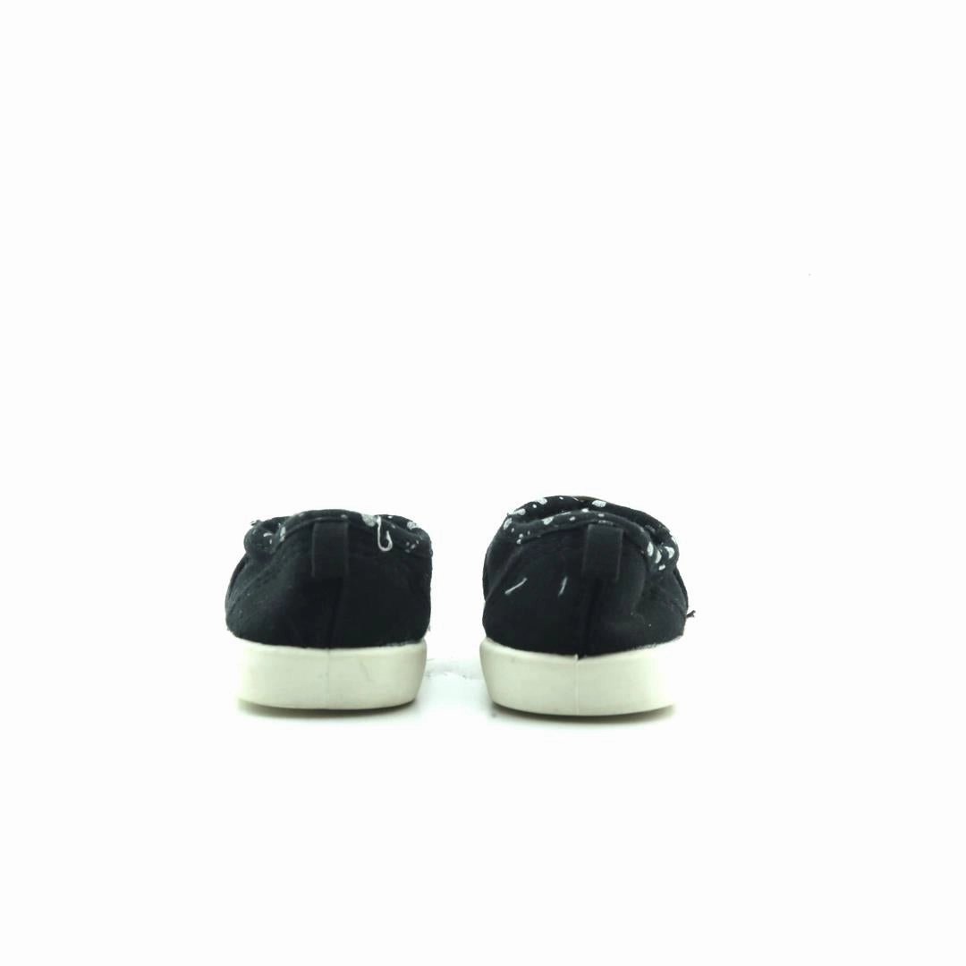 WONDER NATION MEMORY FOAM Wonder Nation kids shoe pictures