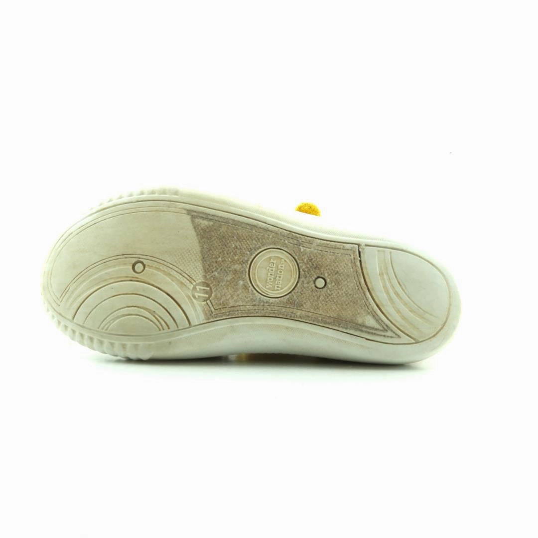 WONDER NATION MEMORY FOAM Wonder Nation kids shoe pictures