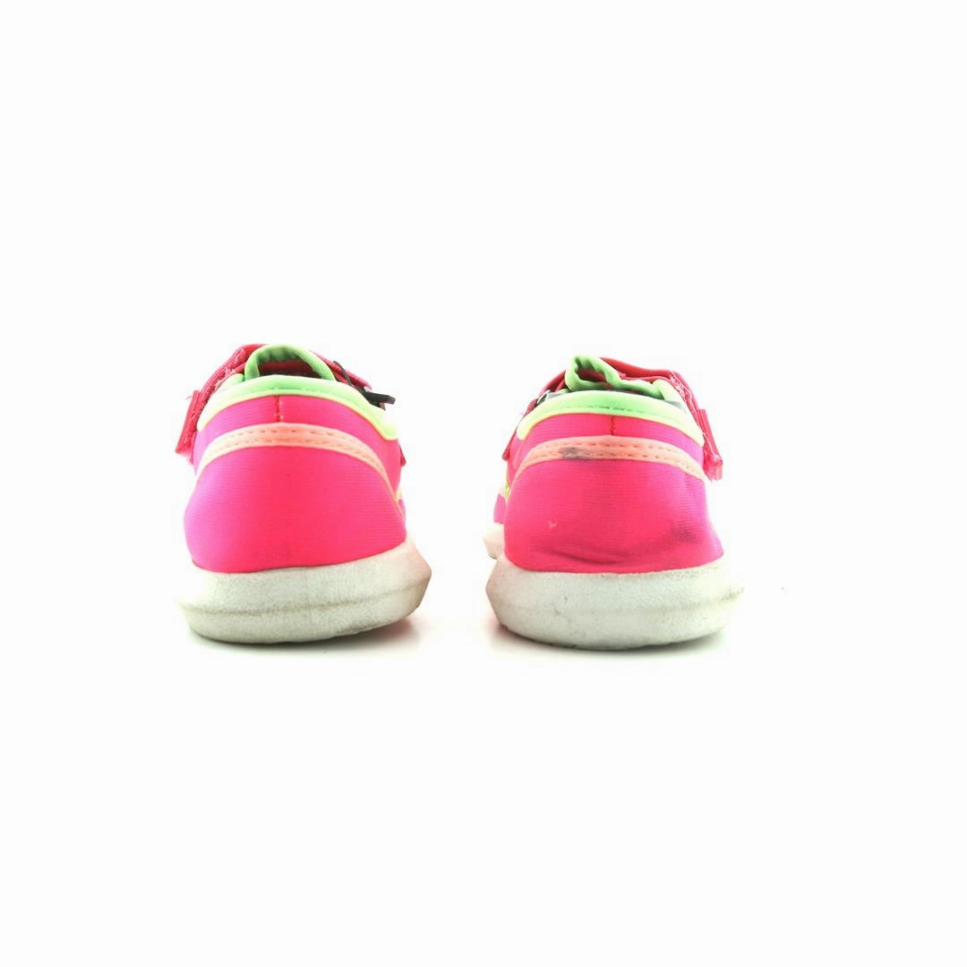 WONDER NATION MEMORY FOAM Wonder Nation kids shoe pictures