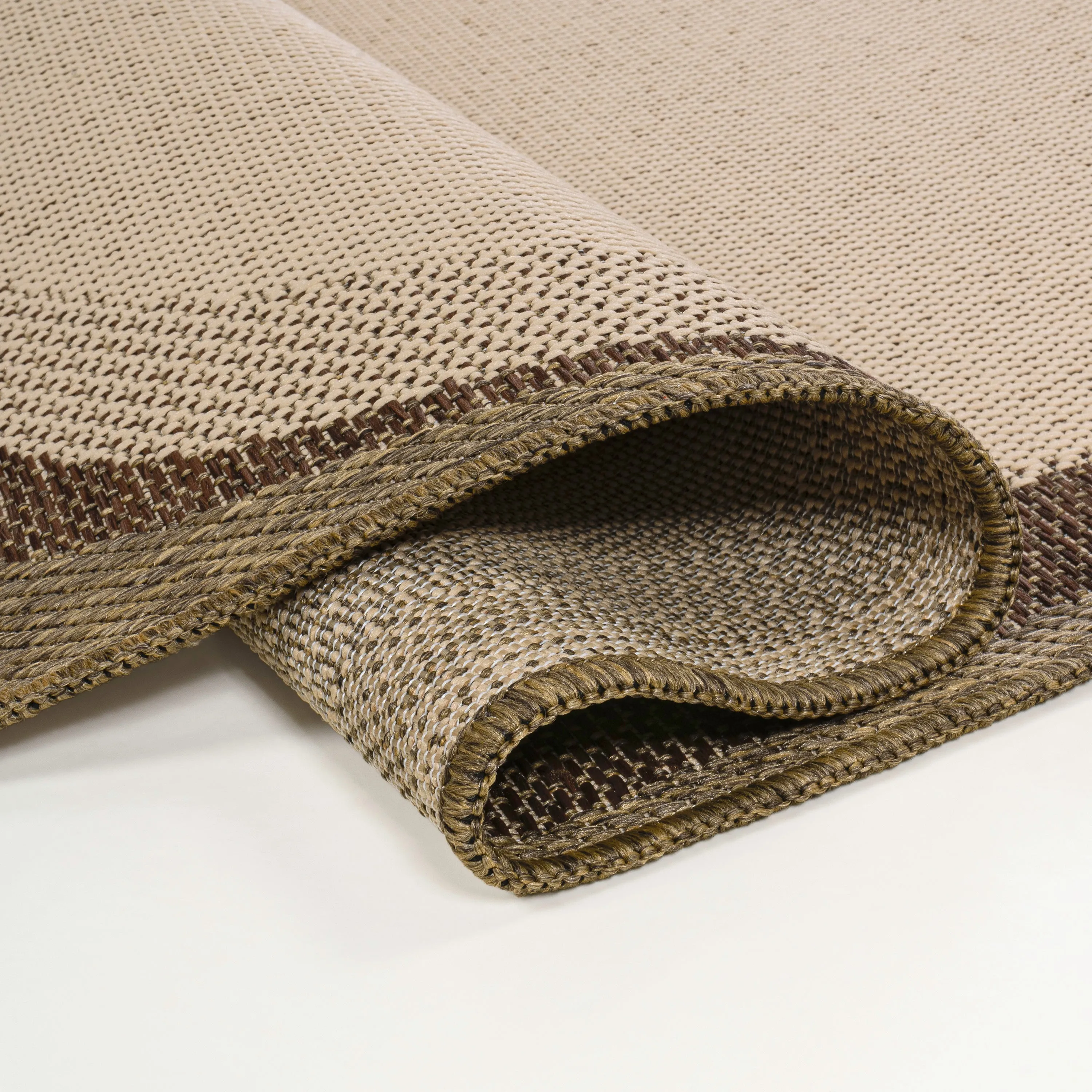 Wyatt Modern Rustic Abstract Indoor/Outdoor Shaped Area Rug Jonathan Y Home
