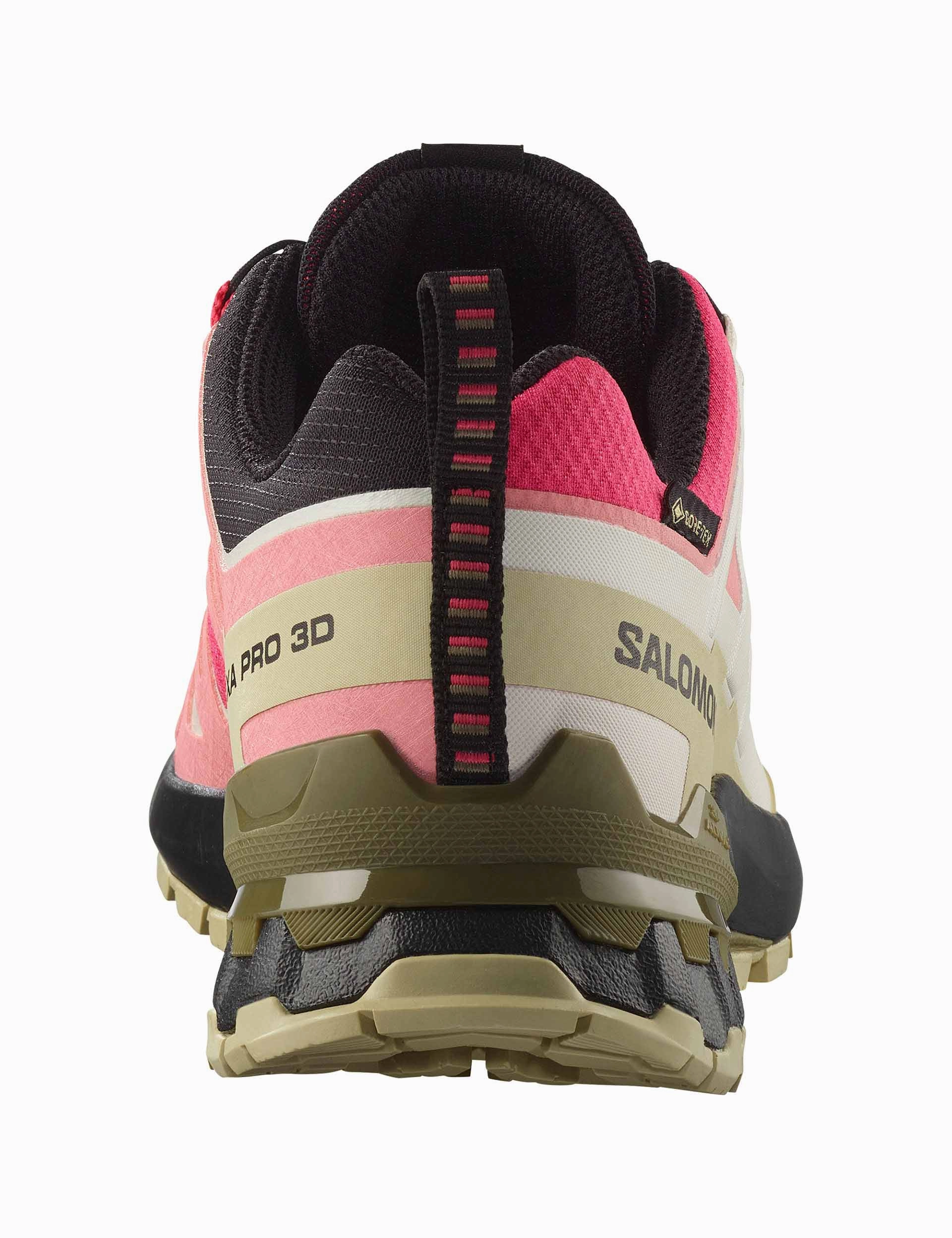XA Pro 3D V9 Gore-Tex - Rouge Red/Vanilla Ice/Martini Olive Salomon high-performance outdoor shoes